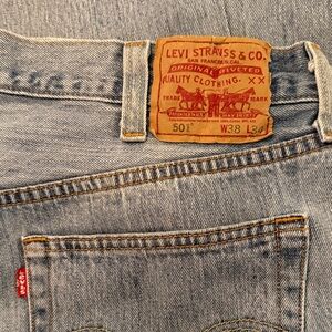 Levi’s 501. Size 38 x 28
